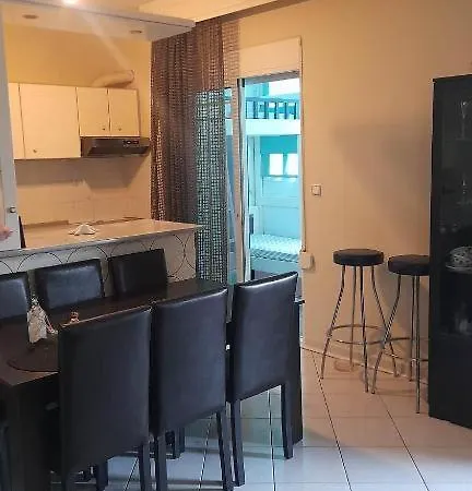 Holidays Nea Peramo Néa Péramos