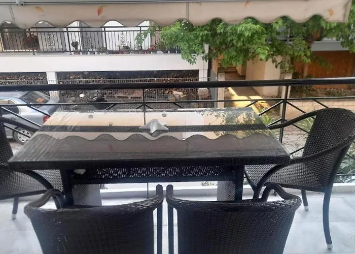 Holidays Nea Peramo Néa Péramos